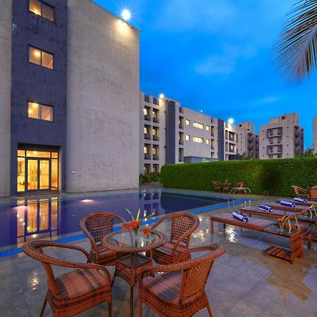 Treehouse Morina Hotel Vithalpur Bagian luar foto