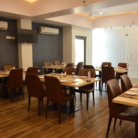 Treehouse Morina Hotel Vithalpur Bagian luar foto