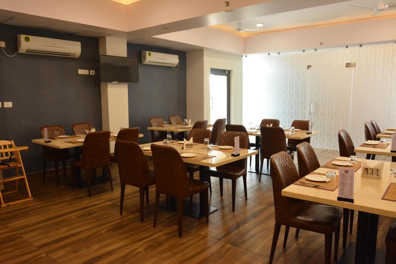 Treehouse Morina Hotel Vithalpur Bagian luar foto