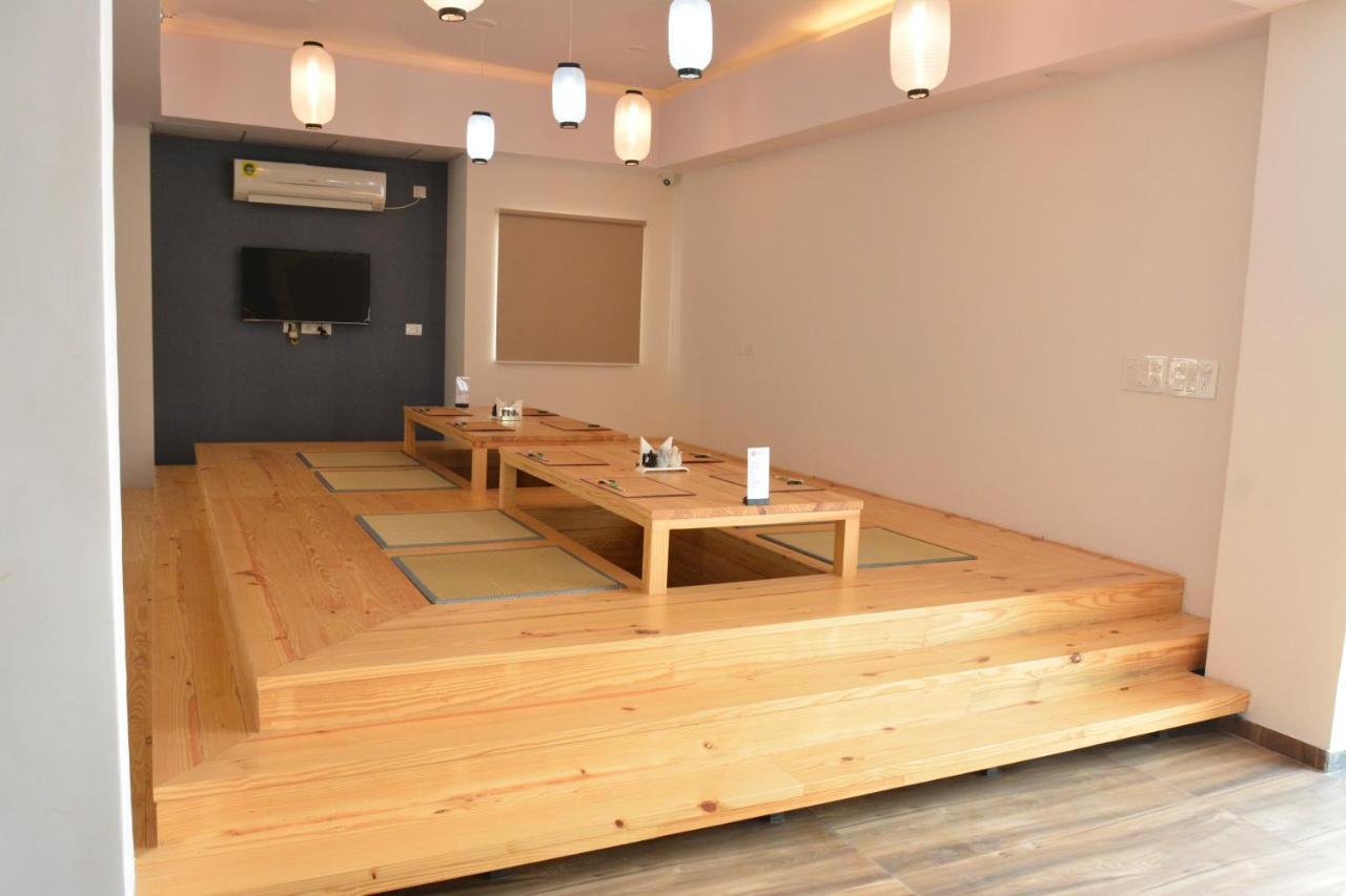 Treehouse Morina Hotel Vithalpur Bagian luar foto